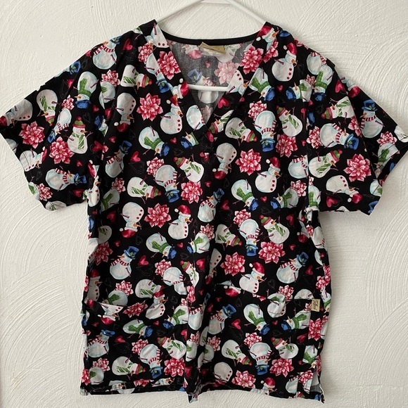 Scrub Top‎ Christmas Tafford Size M Womens Snowman V Neck Pullover - Picture 1 of 7
